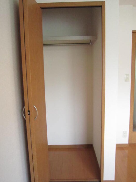 物件内観写真14　(収納)