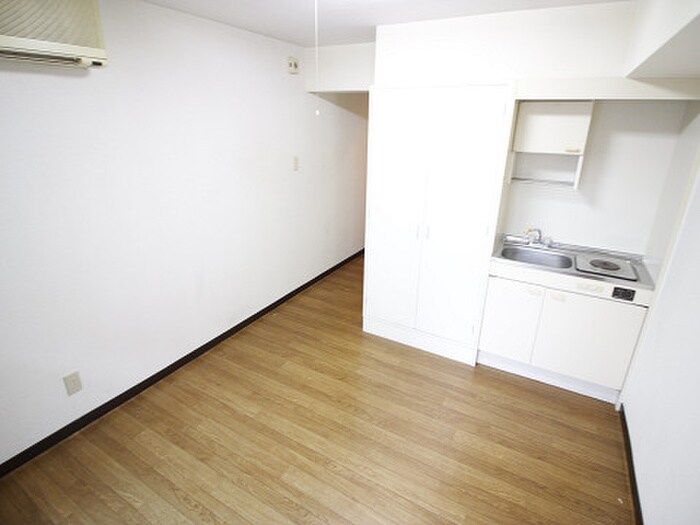 物件内観写真6　(居室)