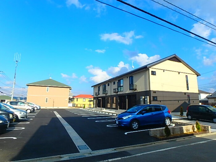 物件外観写真3　(外観写真)