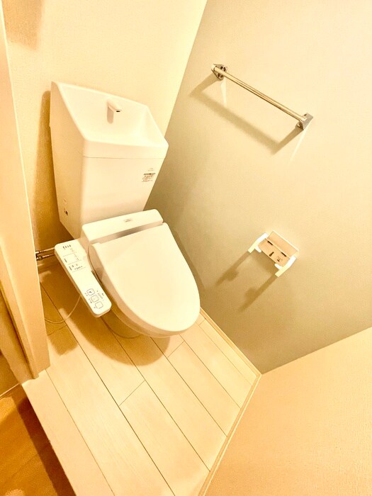 物件内観写真11　(トイレ)