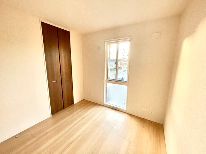 物件内観写真18　(居室)