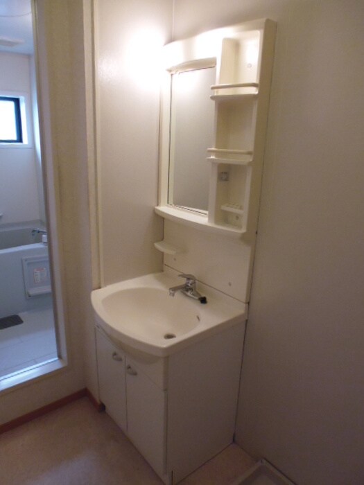 物件内観写真9　(洗面)