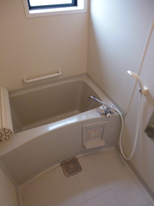 物件内観写真10　(バス／シャワールーム等)