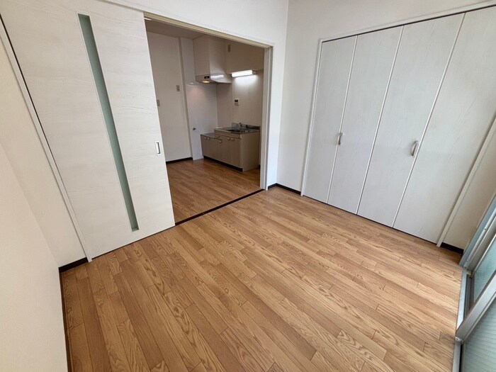 物件内観写真7　(居室)