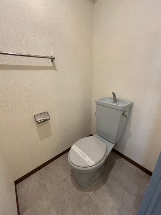 物件内観写真10　(トイレ)