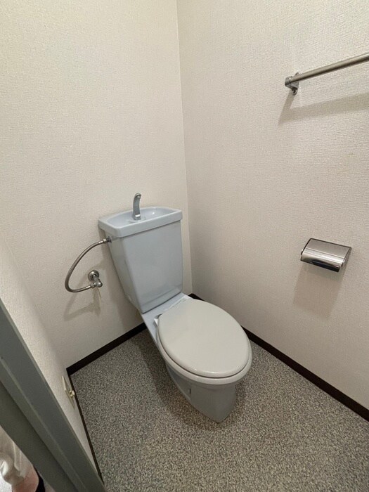 物件内観写真12　(トイレ)