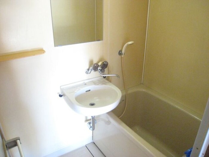 物件内観写真8　(バス／シャワールーム等)