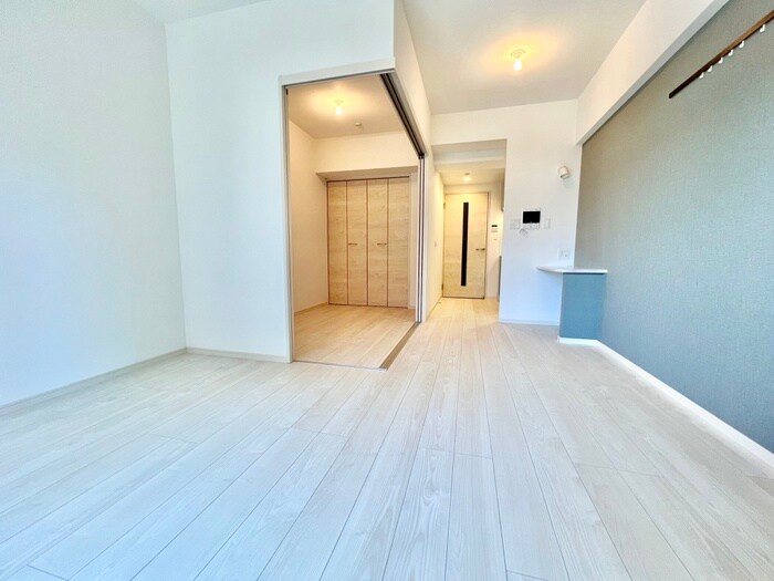 物件内観写真3　(居室)