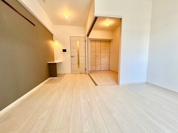 物件内観写真3　(居室)