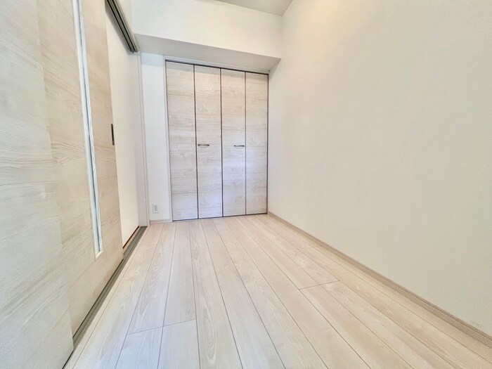 物件内観写真4　(居室)