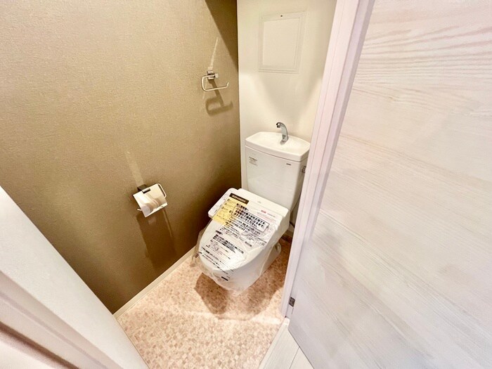 物件内観写真6　(トイレ)