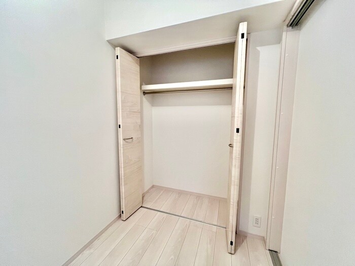 物件内観写真10　(収納)