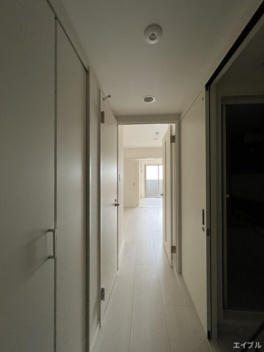 物件内観写真19　(廊下)