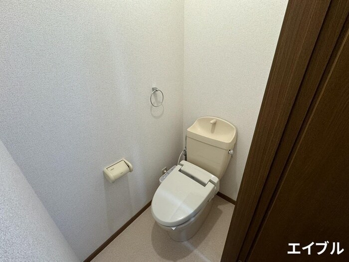 物件内観写真9　(トイレ)