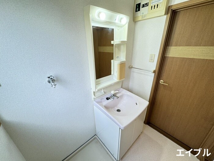 物件内観写真12　(洗面)