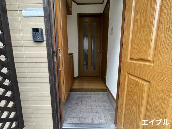 物件内観写真21　(玄関)