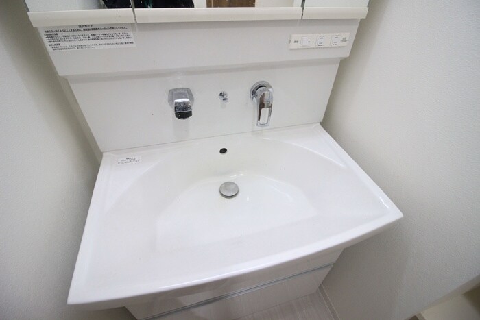 物件内観写真16　(洗面)