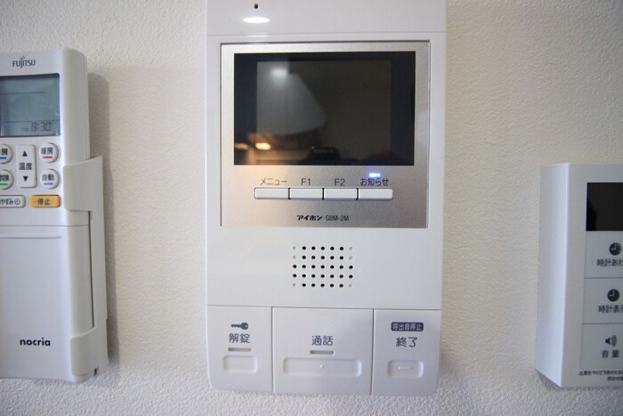 物件内観写真19　(玄関)