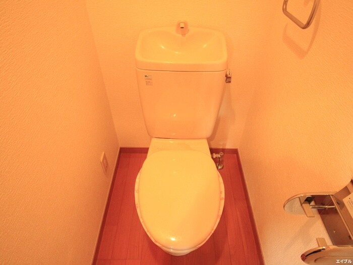 物件内観写真14　(トイレ)