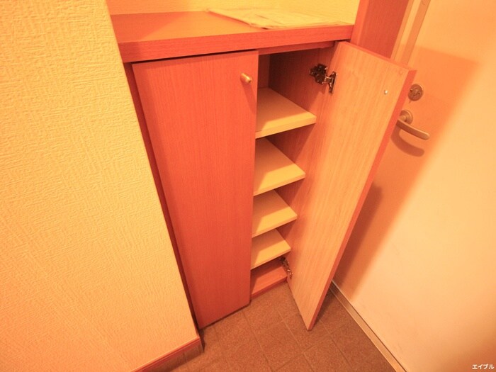 物件内観写真16　(靴箱)