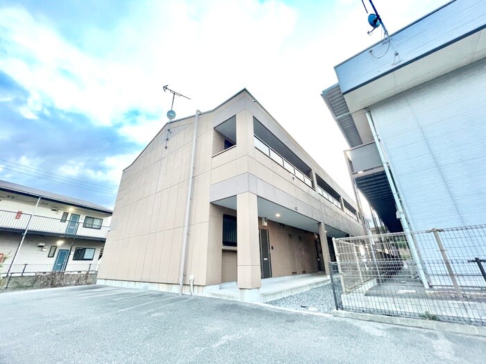 物件外観写真5　(外観写真)