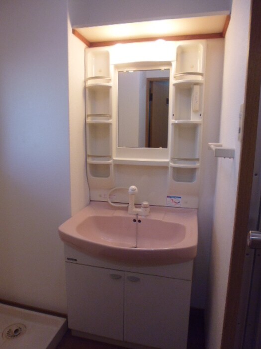 物件内観写真7　(洗面)