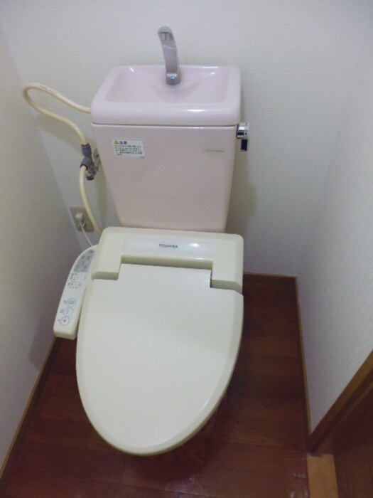 物件内観写真8　(トイレ)