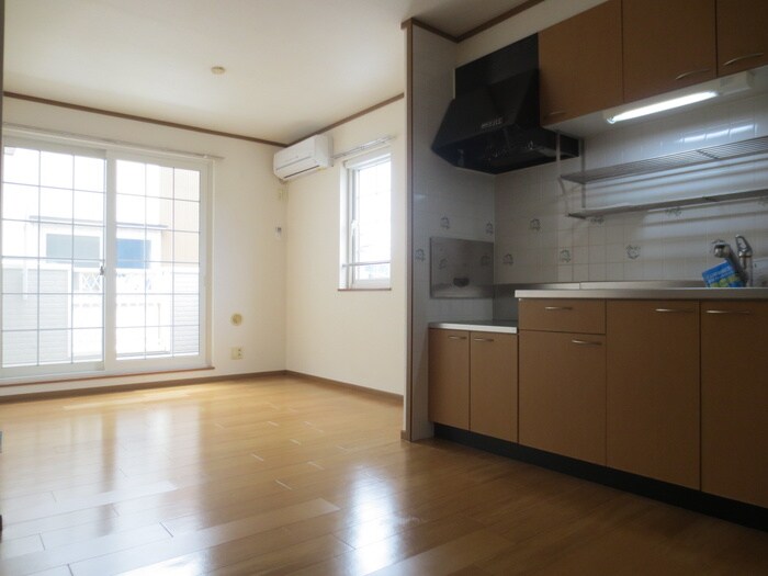 物件内観写真4　(居室)