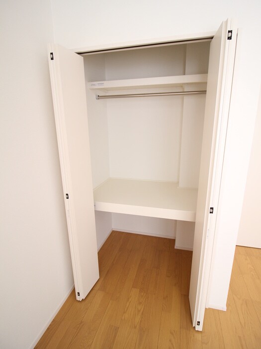 物件内観写真13　(収納)