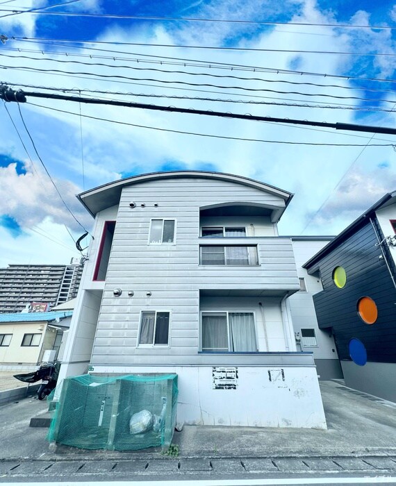 物件外観写真2　(外観写真)