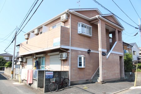 セリュー諸岡外観写真