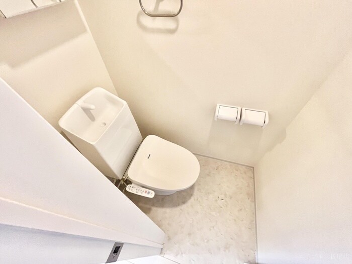 物件内観写真6　(トイレ)
