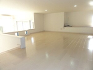 物件内観写真11　(ロフト)