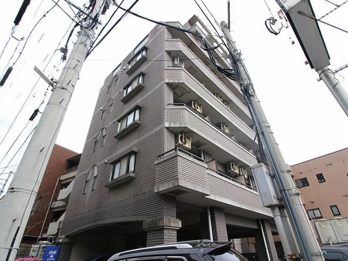 ラファール藤崎の物件外観写真