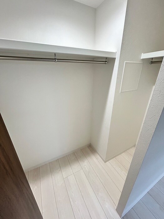 物件内観写真10　(収納)