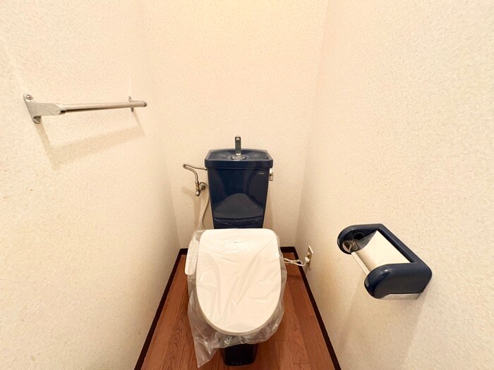 物件内観写真12　(トイレ)