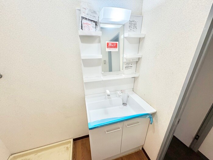 物件内観写真13　(洗面)