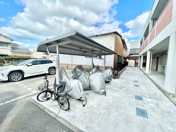 駐輪場