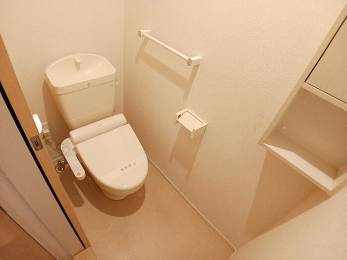 物件内観写真12　(トイレ)