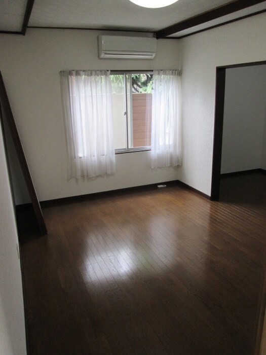 物件内観写真6　(居室)