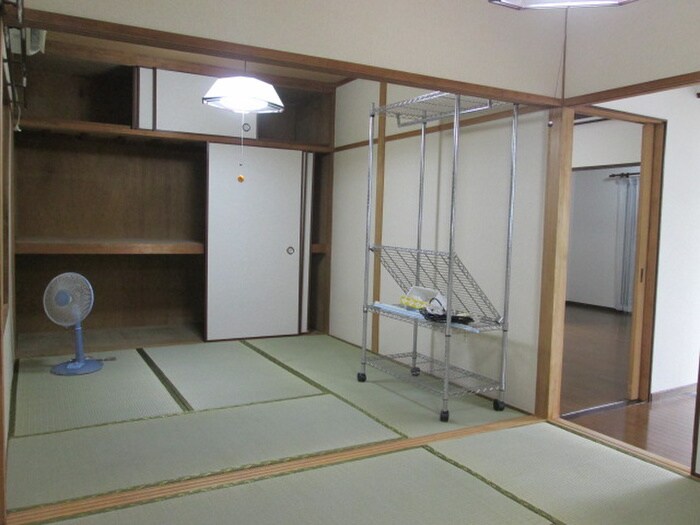 物件内観写真13　(収納)