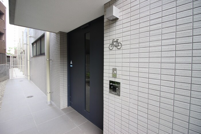 物件外観写真5　(駐輪場)