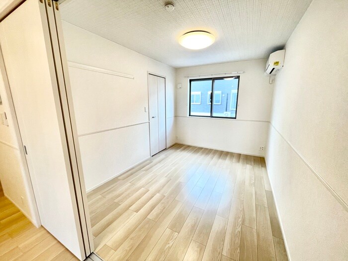 物件内観写真16　(内観写真)