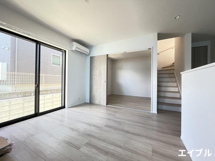 物件内観写真5　(居室)