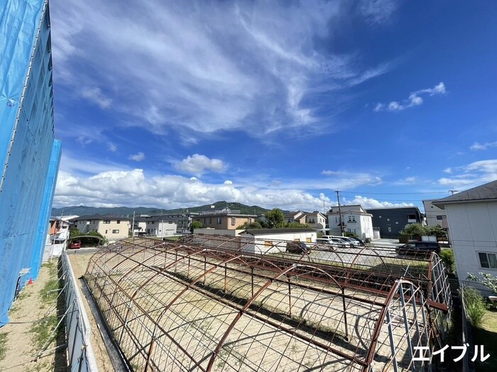 物件内観写真13　(室内からの展望)