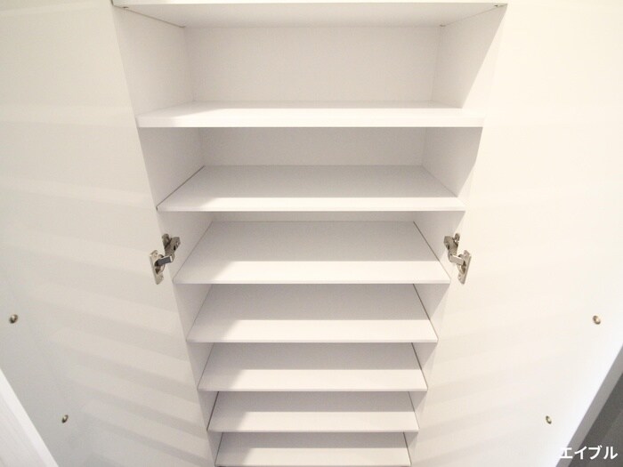 物件内観写真15　(靴箱)