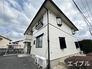 ティアラ新飼　Ａ外観写真