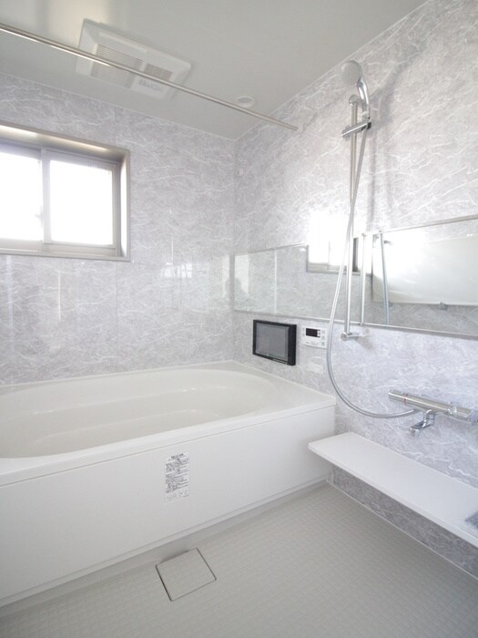 物件内観写真9　(バス／シャワールーム等)