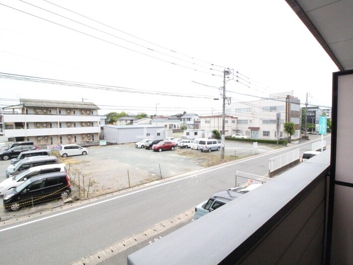 物件内観写真16　(室内からの展望)