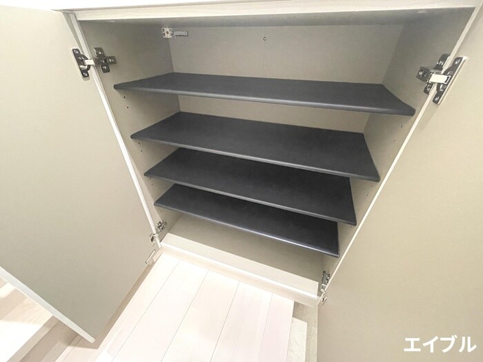 物件内観写真16　(靴箱)